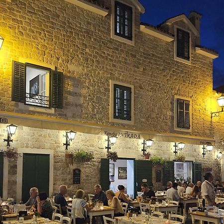 Centar Vodice Apartmani Exterior foto
