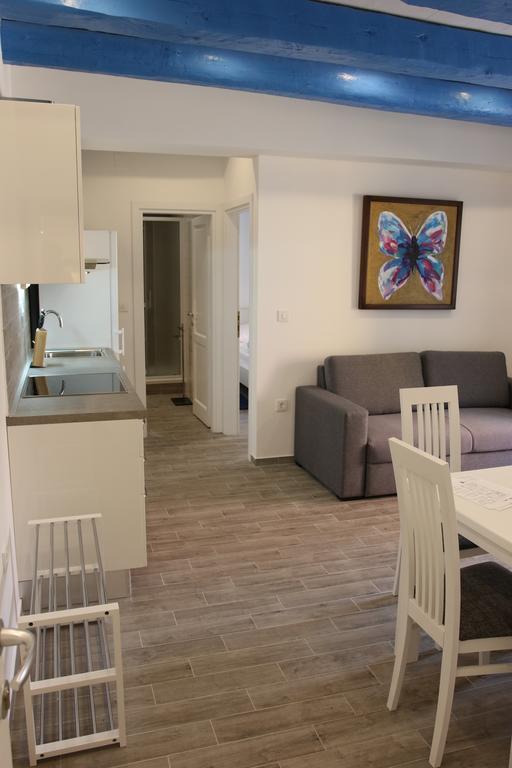 Centar Vodice Apartmani Cameră foto