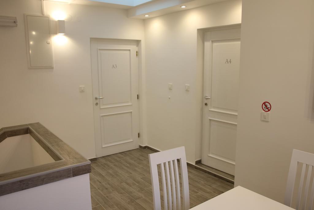 Centar Vodice Apartmani Cameră foto