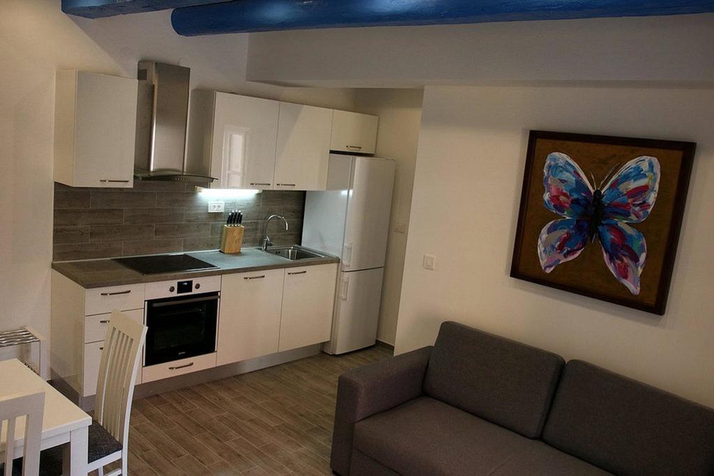 Centar Vodice Apartmani Cameră foto